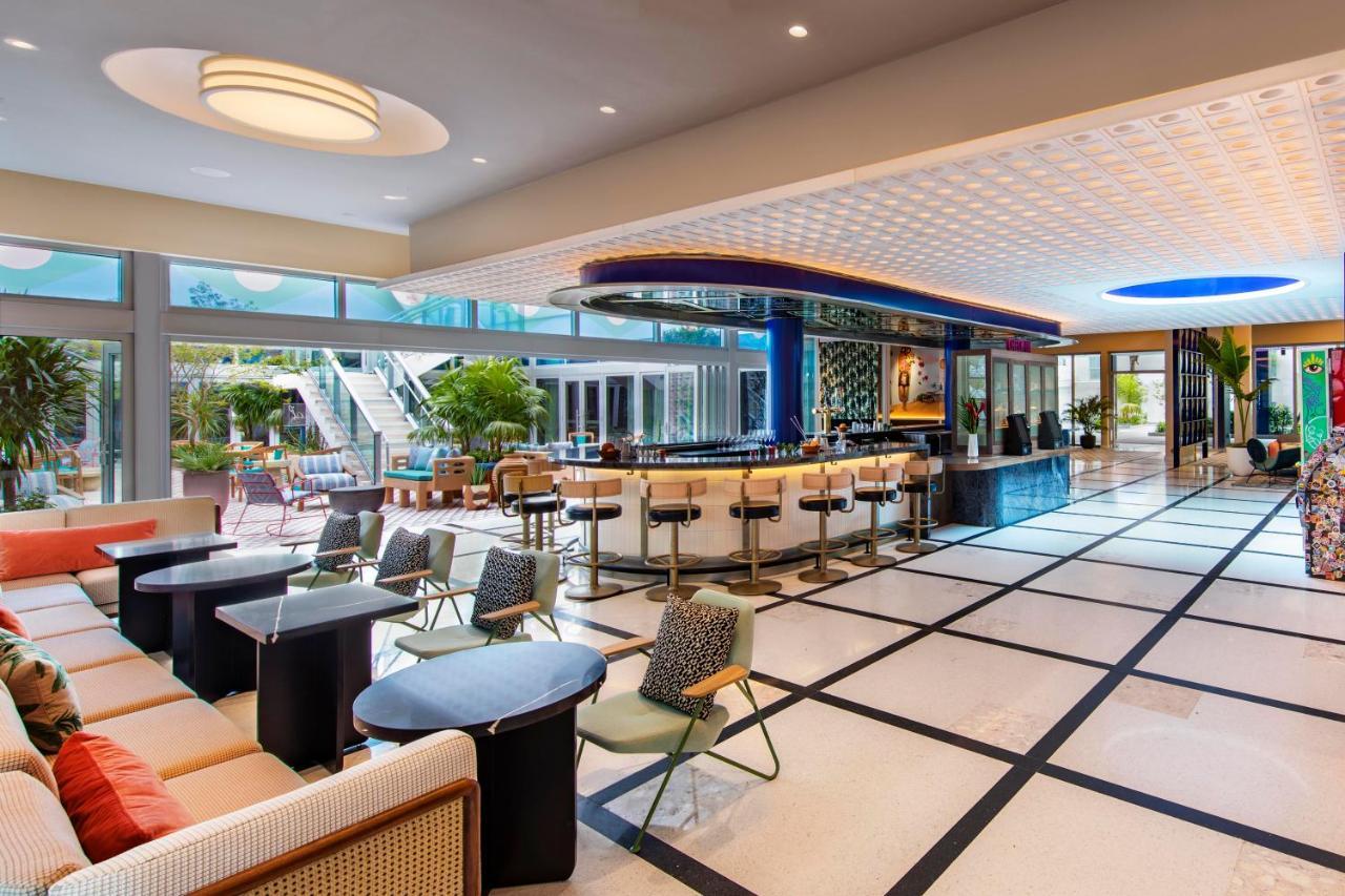 Moxy Miami South Beach Miami Beach Exterior photo