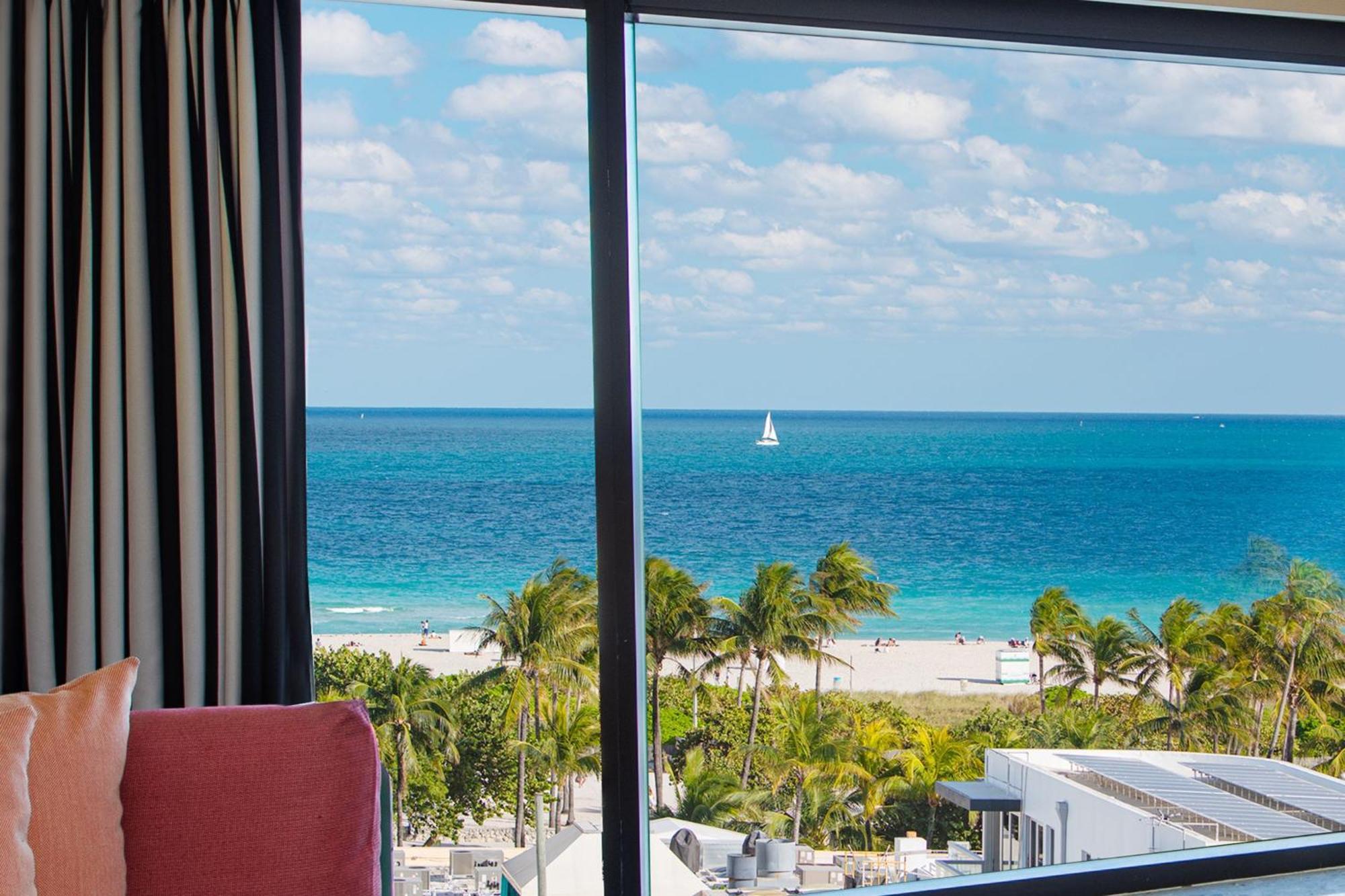 Moxy Miami South Beach Miami Beach Exterior photo